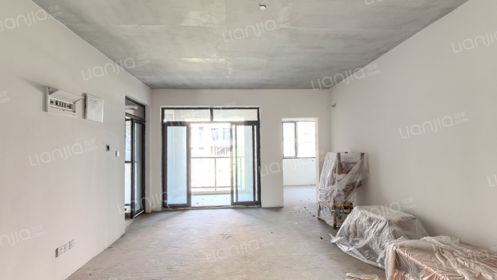 康田栖樾南区二手房实景图