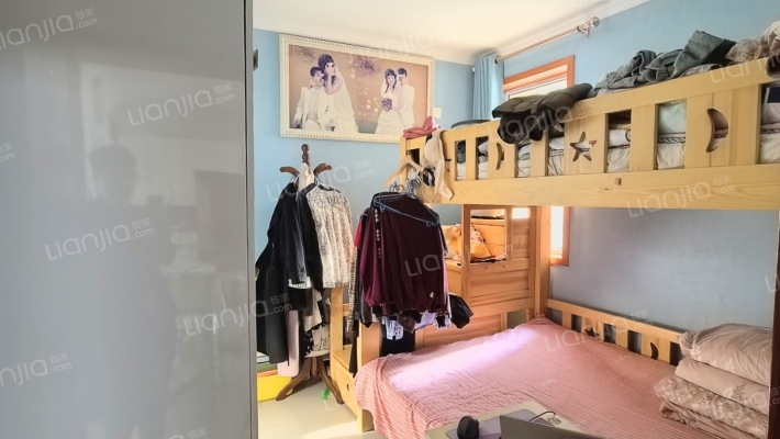 南北通透格局，采光好，精装修，小区绿化优美-卧室C