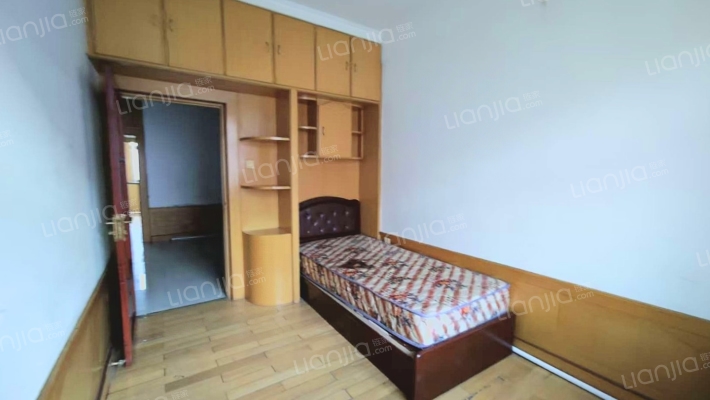 花园小区二手房实景图