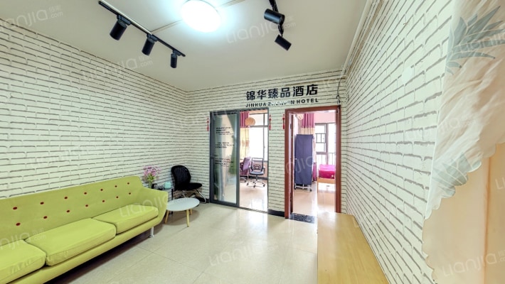 华润凤凰城五彩城二手房实景图