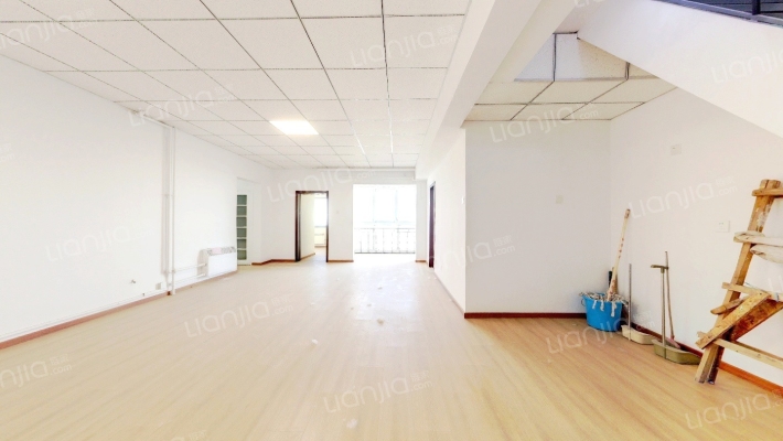 豪景佳苑二手房实景图