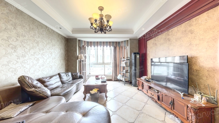 南方花园C5区二手房实景图