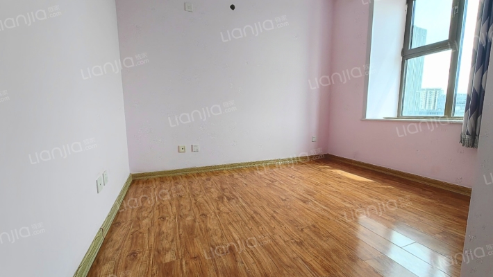 精装修  无遮挡两居室 卫生间带窗户-卧室B