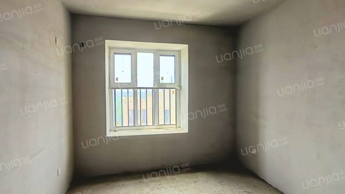 北京界三利中和城南北通透三居室，户型好，门口838站-卧室A