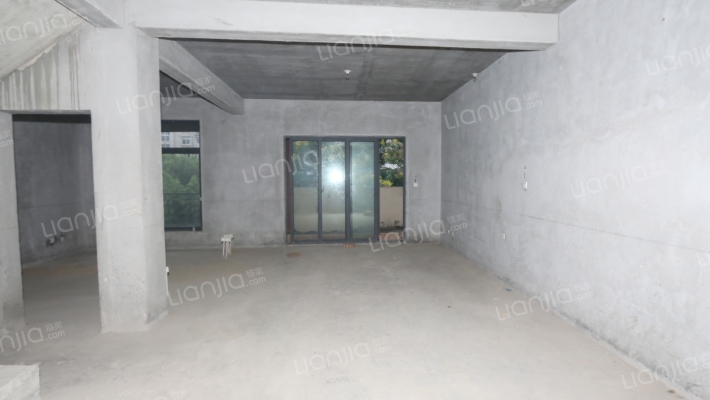 中建城中壹号公馆华墅二手房实景图