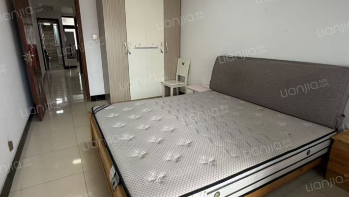 食品城二手房实景图