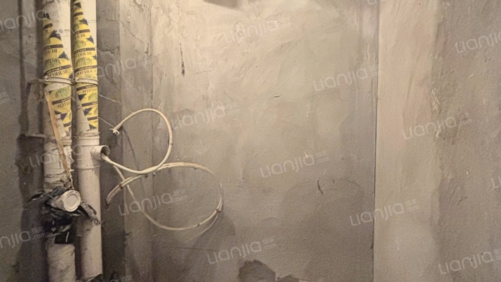 天保青花府 3室2厅 南 北-卫生间