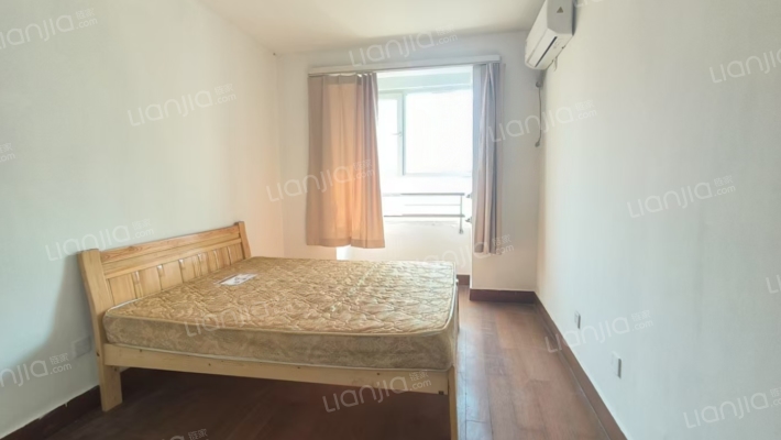 水岸花城全南两居户型方正采光好无遮挡-卧室A