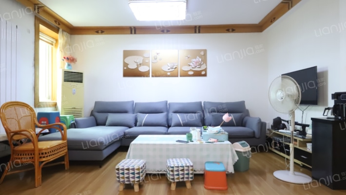 迎宾花园小区二手房实景图