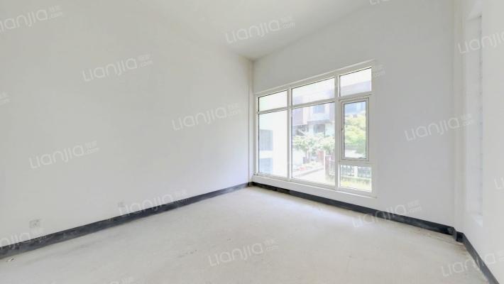 康郡·风笛洲二手房实景图