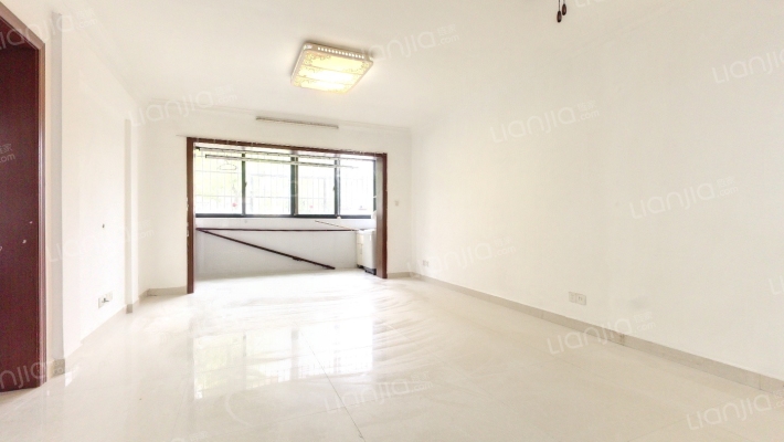 玉树南苑二手房实景图