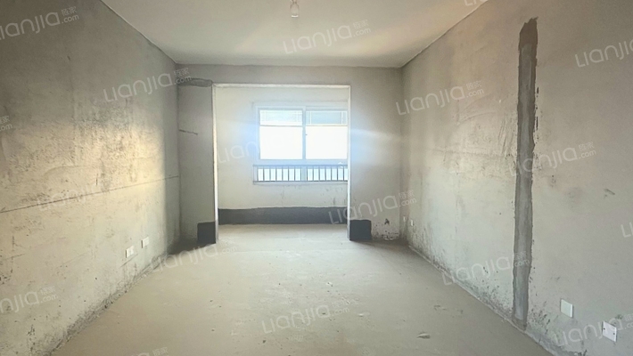 中昂博观二手房实景图