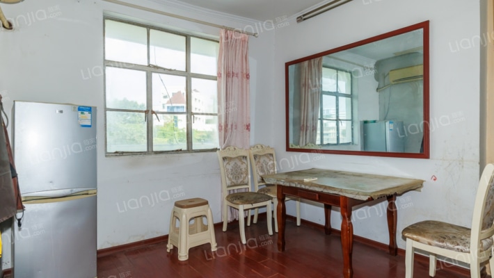 寿邱街40号院二手房实景图