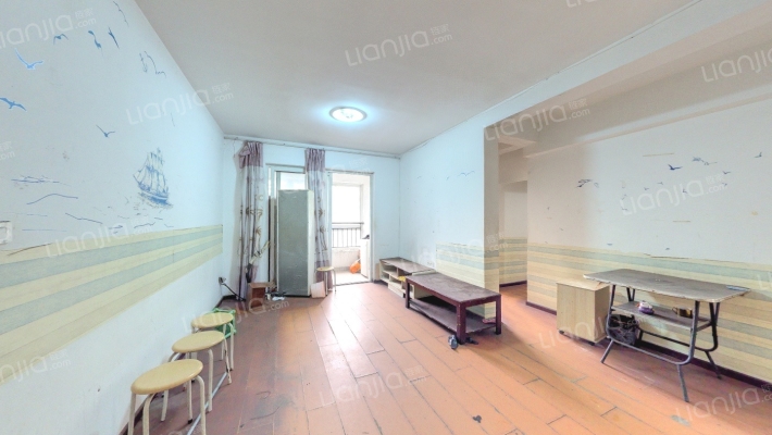 临江佳园二手房实景图