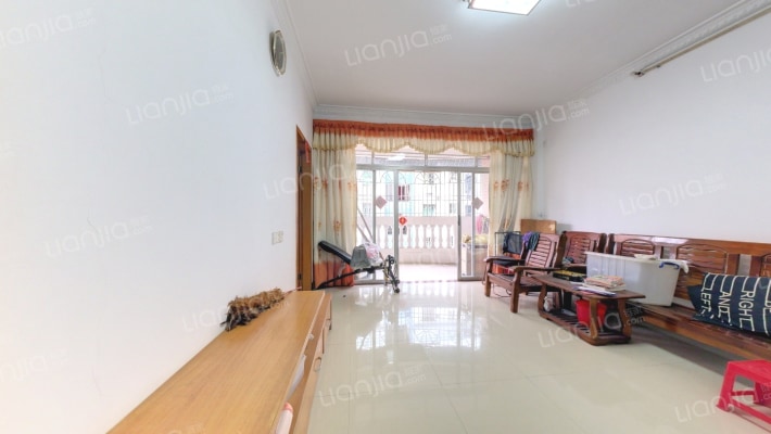 雅居花园二手房实景图