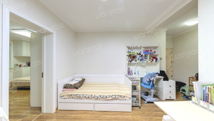 半坡西街24号二手房实景图