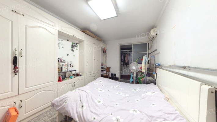 商业大厦家属院二手房实景图