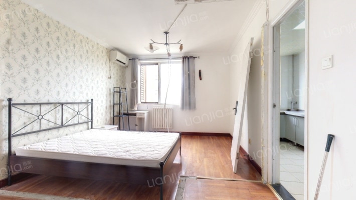 亚林西居住区8号院二手房实景图