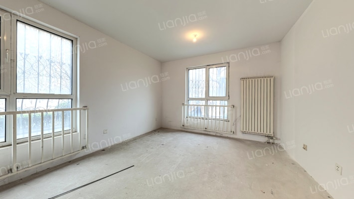 顶秀金瑞家园二手房实景图