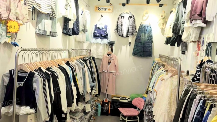 福佳新天地地下商铺二手房实景图