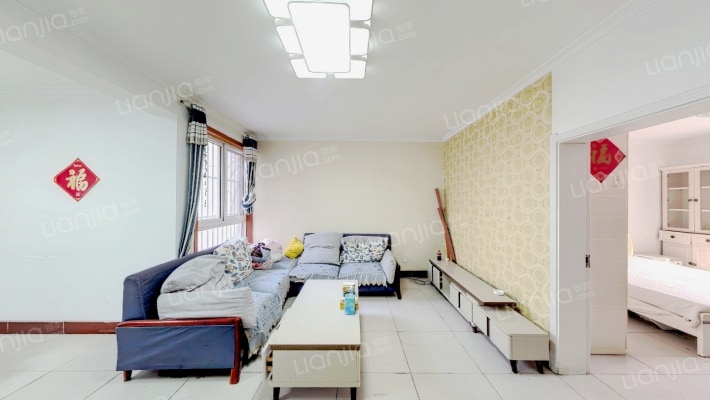 水岸名宅二手房实景图