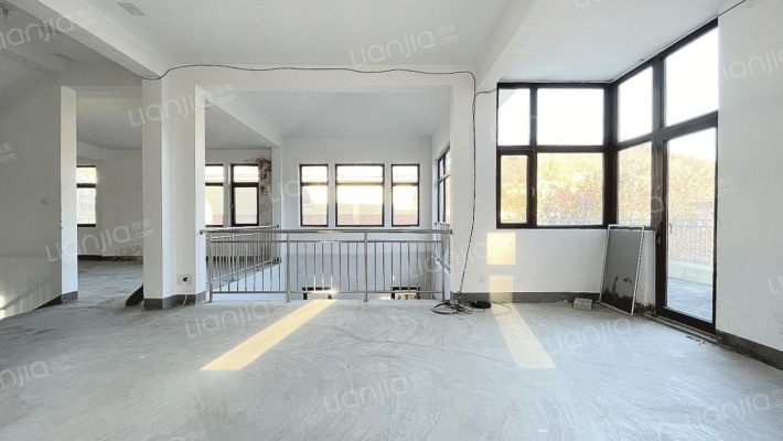 石湾山庄二期二手房实景图