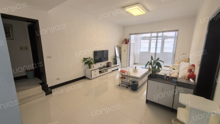 阳光花园二手房实景图