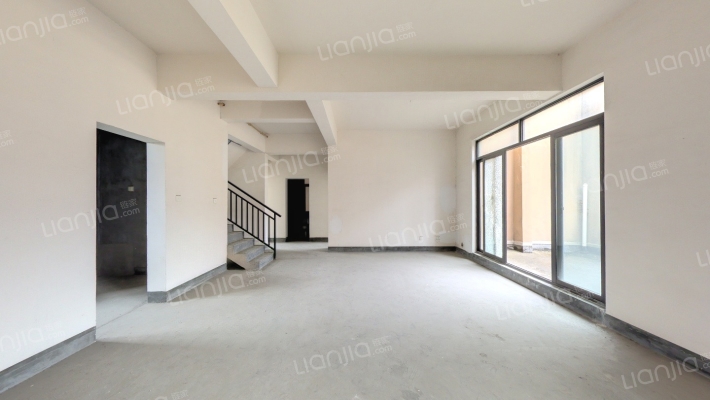 翡翠雅园二手房实景图