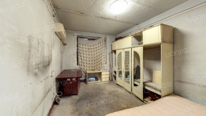 解放路一段150号二手房实景图