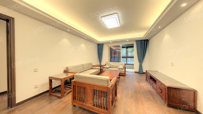 万科星空二手房实景图