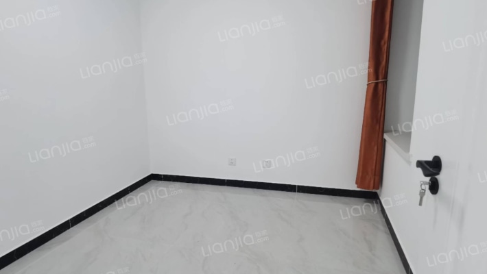 大社区 名物业 高绿化 精装小两居-卧室B