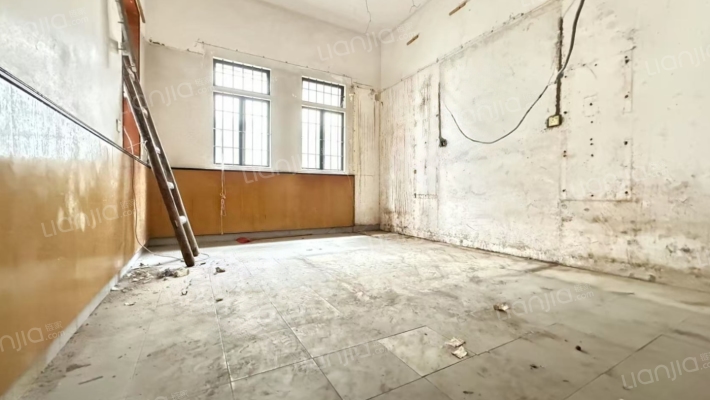 博厦大塘三巷二手房实景图