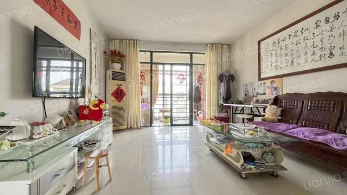 华德名人苑二手房实景图