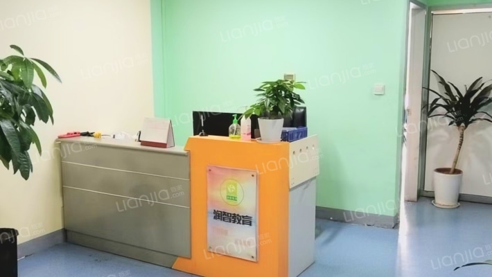 嘉汇国贸二手房实景图