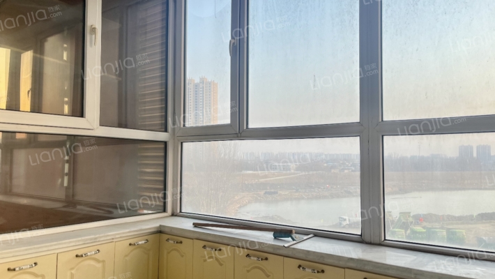 西丁双塔 精装修未住 全阳正规一居-阳台