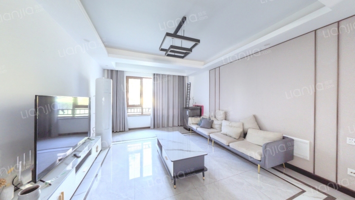 天朗·悦玺台二手房实景图