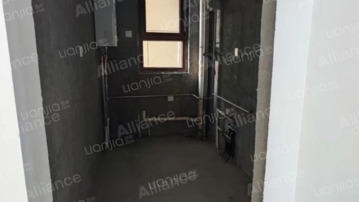 高铁新干线 不遮挡三居室  看房方便-厨房