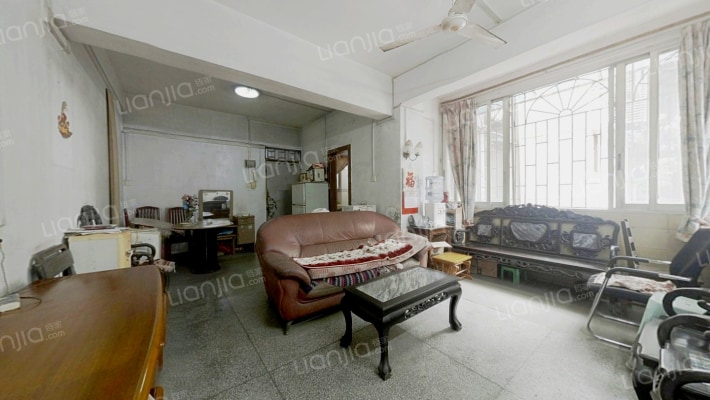 广州大学宿舍二手房实景图