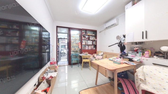 长虹路二手房实景图