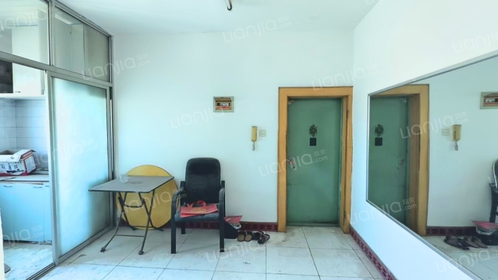 三院综合楼二手房实景图