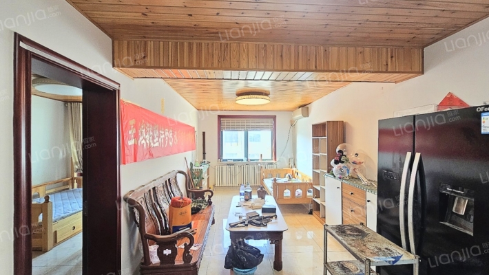 泰安市实验中学家属院二手房实景图