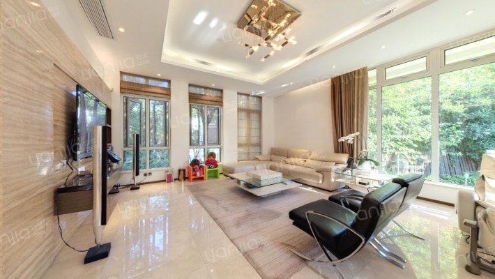 大华西郊别墅二手房实景图