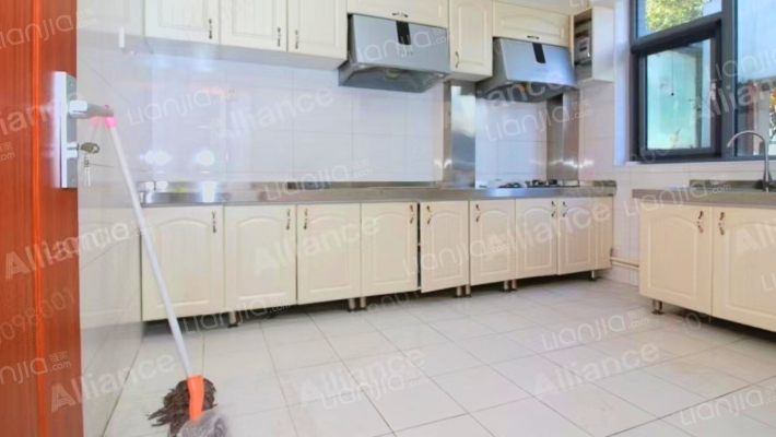 竹语堂 4室2厅 南 北-厨房