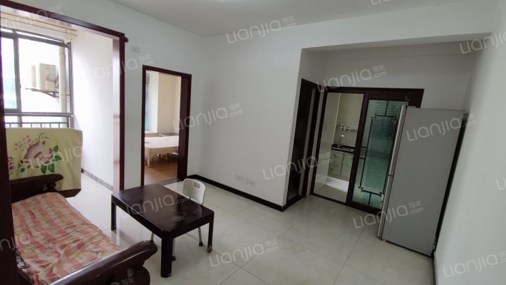 蓝沁苑二手房实景图