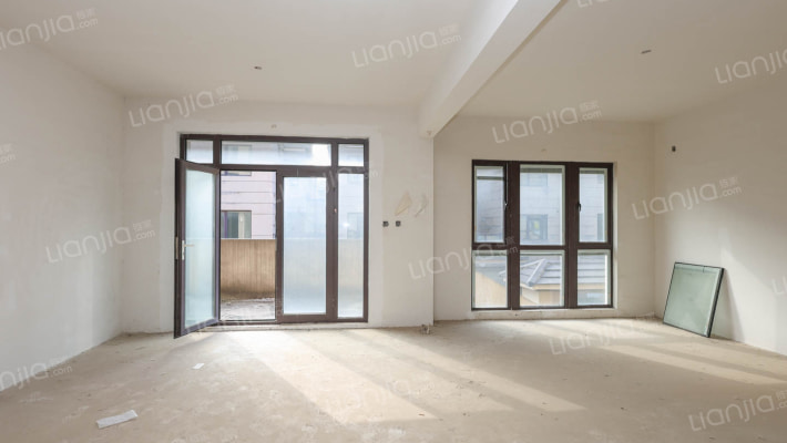 拿云山二手房实景图