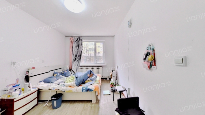 辽大高职院家属区二手房实景图