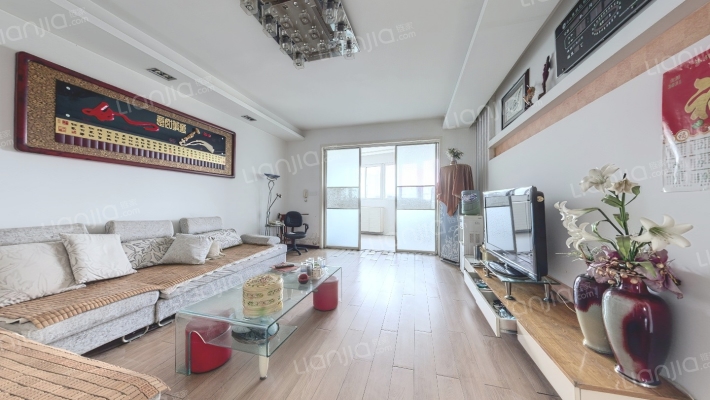 怡景花城二手房实景图