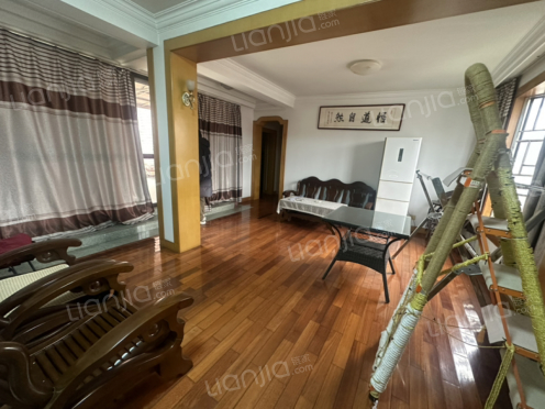 整租·立马花园 4室3厅 西南