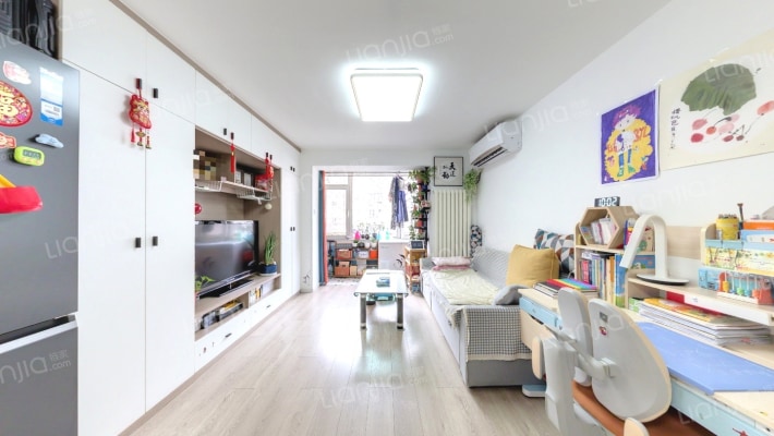 新华西街二手房实景图