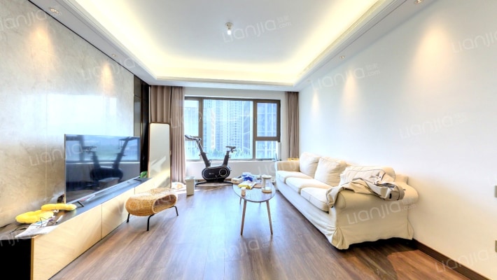 中骏天峰二手房实景图